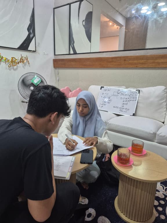 Kegiatan belajar Hardianti Eka